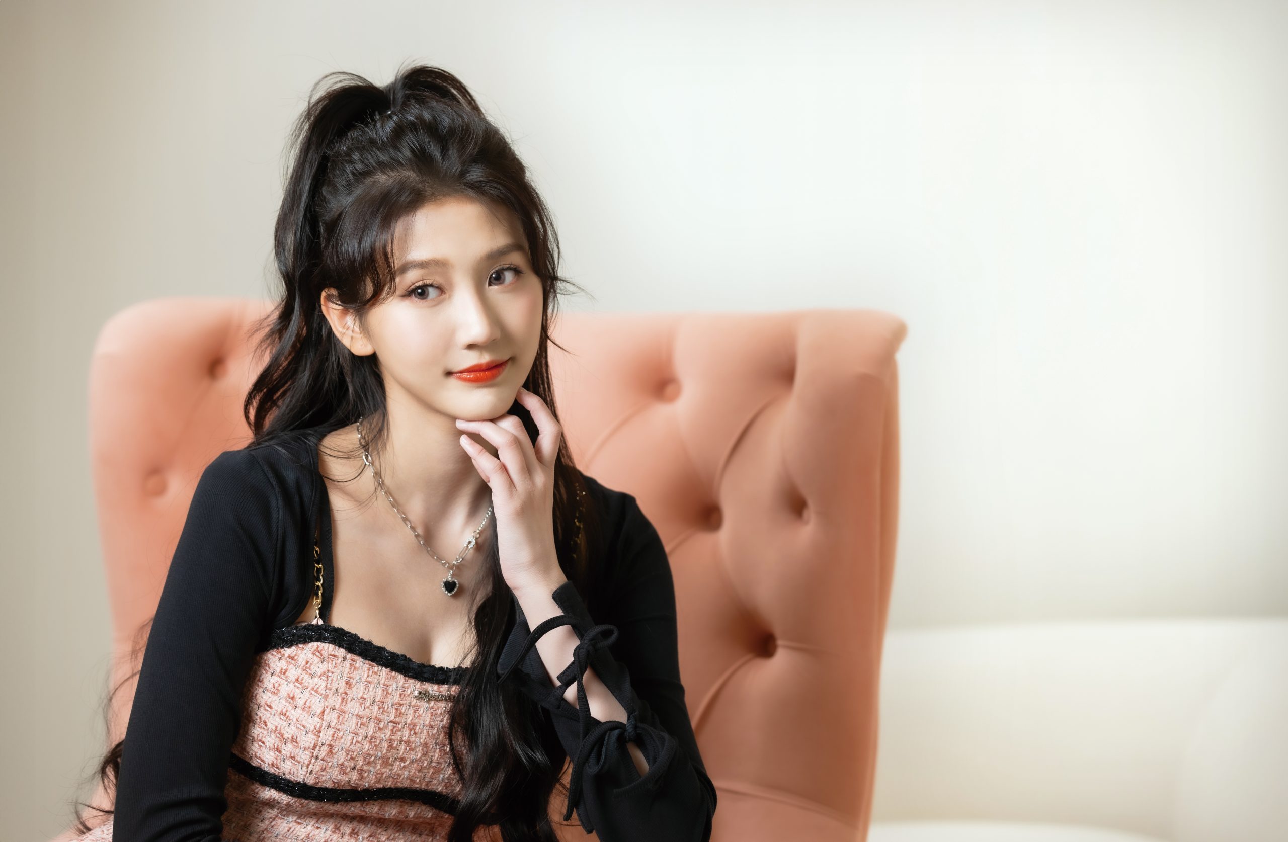 朱主愛 打破甜美風
