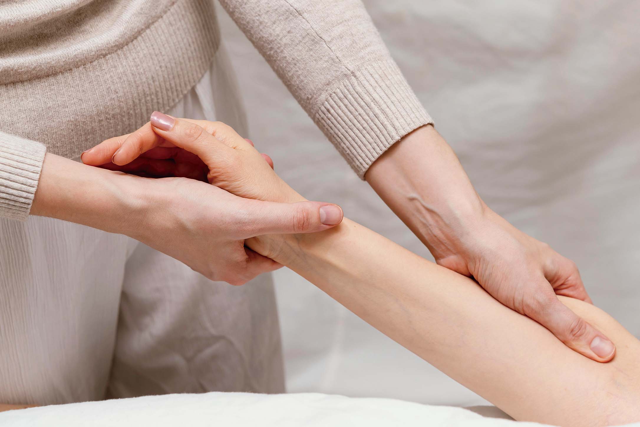 專業痛症治療師 教用中成藥對抗痛症